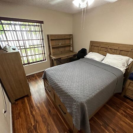 82-10Sw 135Av Villa Miami Eksteriør bilde