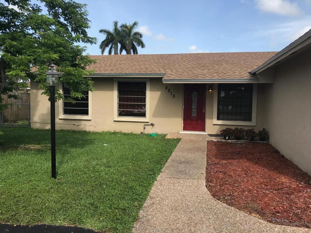 82-10Sw 135Av Villa Miami Eksteriør bilde